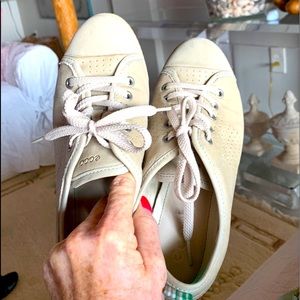 Ecco leather sneaker made in Portugal great used condition size 38, 7.5